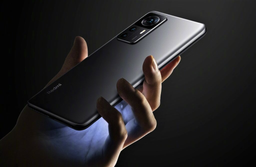 Топовая версия Redmi K50 Extreme Edition в честь праздников сильно подешевела в Китае