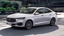Ford Escort спустя много лет возвращается в Россию. Современный седан гольф-класса обойдётся дешевле Lada Vesta