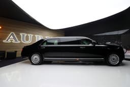 В Санкт-Петербурге открылся первый шоурум российского автопроизводителя Aurus