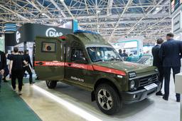 Ростех представил бронированную Lada Niva Legend 4x4 KUB. Этот автомобиль медицинской помощи защищён от пуль калибра 5,45