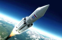 Роскосмос не отказывается от планов по созданию сверхтяжёлой ракеты для изучения дальнего космоса, но приоритетные проекты — иные