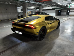 В Москве продают «золотой» Lamborghini Huracan почти за 20 млн рублей