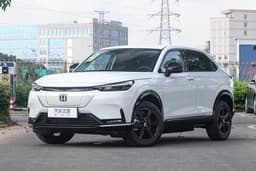 Кроссовер Honda HR-V третьего поколения с электромотором мощностью 183 л.с. докатился до России. Сколько за него просят?