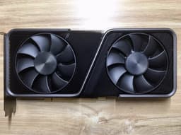 От выпуска этой видеокарты Nvidia в итоге отказалась. Появились фото прототипа GeForce RTX 3070 Ti 16 GB