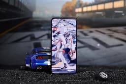 Живые фото Realme GT Neo3 Le Mans и Buds Air 3 TWS