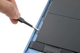 За это многие скажут Apple «спасибо». Разборка показала, что в новом iPad Air батарея крепится к корпусу клейкими язычками