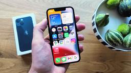 В России резко упали цены почти на все модели iPhone 13