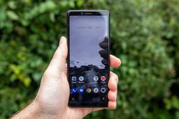 Sony Xperia 5 II получил Android 12