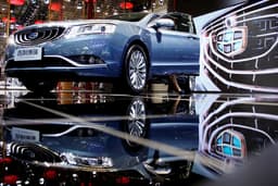«Это открытая дверь в США». Geely купит часть бизнеса Renault, что откроет китайцам доступ на рынок США