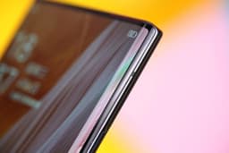 Топовый камерофон с экраном без вырезов и с невидимой фронтальной камерой ZTE Axon 40 Ultra поступил в продажу в Китае