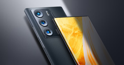 AMOLED, 120 Гц, камера-невидимка, Snapdragon 8 Gen 1 и 5000 мА·ч. ZTE Axon 40 Ultra представлен на международном рынке