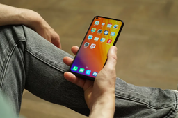Android без Google: создатели альтернативной платформы представили смартфон Murena One, который не следит за пользователями