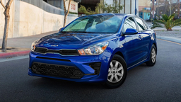 Подсчитана стоимость содержания самой популярной иномарки в России — Kia Rio