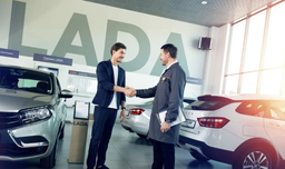 АвтоВАЗ попросил дилеров не повышать цены на автомобили Lada и аксессуары