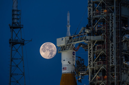 NASA отправляет iPad на Луну
