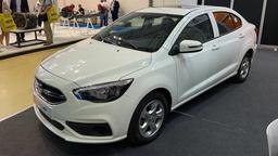 В России появится иранский заменитель Lada Vesta, похожий на Hyundai Solaris. Подробности о Saipa Shahin и других моделях