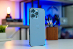 Назло санкциям: iPhone 13 Pro рекордно подешевел в России