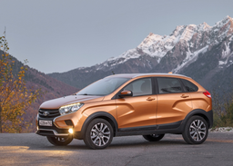 АвтоВАЗ попрощается с этой моделью Lada. Несколько единиц Lada XRay собрали из оставшихся деталей