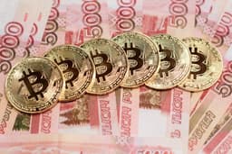 Банк России готов легализовать трансграничные переводы в криптовалюте, но регулятор по-прежнему против криптобирж и обменников