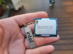 Intel готовит первый в своей истории процессор с частотой 6 ГГц