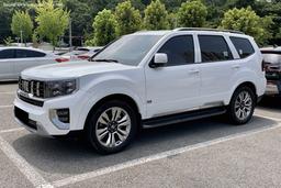 Российские дилеры продают последнюю партию Kia Seltos, а Kia Mohave будет стоить 7,5 млн рублей