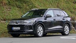 Это новый Volkswagen Tiguan. Появились живые фото