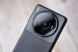 «Почувствуйте новый мир» — Xiaomi, Vivo, Oppo, Honor выпустят на мировом рынке новые флагманы с однодюймовыми сенсорами