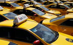Яндекс просит АвтоВАЗ, BAIC и Chery о поставках автомобилей для такси. Компании ежегодно нужно 50 000 авто