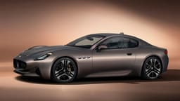 Maserati GranTurismo Folgore: электрический, мощный, очень низкий и внешне никак не выдающий свою электрическую суть. Машина оценена в 170 000 долларов