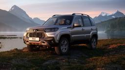 В продажу поступили улучшенные версии Lada Niva Legend и Niva Travel 2022 с кондиционером и подогревом сидений
