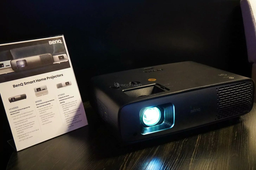 Представлены новейшие проекторы BenQ