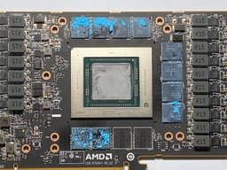 Сможет ли такая видеокарта AMD всё-таки догнать GeForce RTX 4090? Уже сейчас Radeon RX 7900 технически готовы к добавлению памяти 3D V-Cache