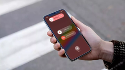 Apple исправила проблемы с ложными экстренными вызовами и полосами на экране и добавила новые функции в iPhone. Вышла iOS 16.3