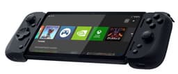 Это почти как геймерский смартфон, только не смартфон. Консоль Razer Edge доступна для покупки по немалой цене