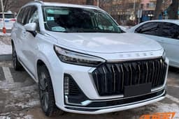 Премиум-кроссовер Chery станет еще премиальнее. Раскрыто оснащение нового Exeed VX, и оно впечатляет
