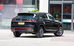 В Россию приехал большой кроссовер Volkswagen Teramont X. Цена уже известна