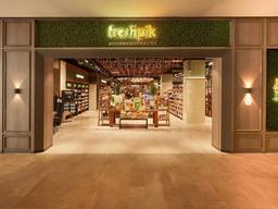 Одна из крупнейших розничных сетей Индии, Reliance Retail в рамках пилотного проекта начала принимать цифровые рупии