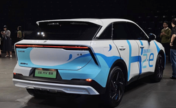 Расход 1 кг водорода на 120 км и заправка за 5 минут. Представлен водородомобиль от Nissan и Dongfeng