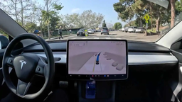 Tesla и Илон Маск знали, что автопилот неисправен. Такое решение вынес судья