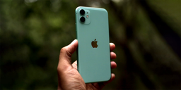iPhone 16 Pro получит Face ID под дисплеем, а подэкранная камера появится только в iPhone 18 Pro