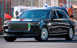 «Хунци» на замену BMW и Audi. Бывший российский завод Mercedes-Benz будет собирать Hongqi и FAW