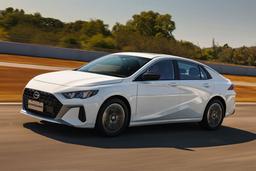 В России появился хорошо оснащённый аналог Hyundai Elantra и Volkswagen Jetta. Сколько просят за седан GAC Trumpchi Empow?