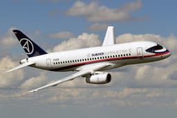 Критических проблем с самолетами SuperJet 100 в России нет. Так считают в «Ростехе»