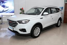 Летом в России появится 7-местный кроссовер VGV U70 с 6-ступенчатым «автоматом». Названа его цена