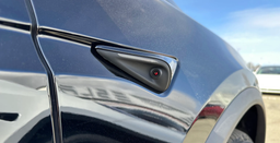 Скандал с распространением видеозаписей Tesla привёл к коллективному иску против компании