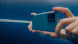 POLED на 165 Гц, селфи на 60 Мп, 125 Вт и защита от воды IP68. Представлен Motorola Edge 40 Pro