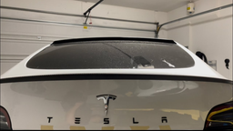 Tesla уже опередила Toyota и Mercedes-Benz и уступает только Audi и BMW. Новое исследование выявило самые узнаваемые логотипы