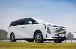 Представлен GAC Trumpchi E9 — премиальный гибридный минивэн с запасом хода более 1000 км и расходом около 6 л на 100 км