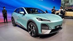 Представлен 258-сильный кроссовер Changan S7. У него нет приборной панели