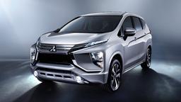 Россию наводнили 7-местные минивэны Mitsubishi Xpander. 1,5-литровый мотор, 4-ступенчатый автомат и дизайн Outlander по цене от 2,1 млн рублей